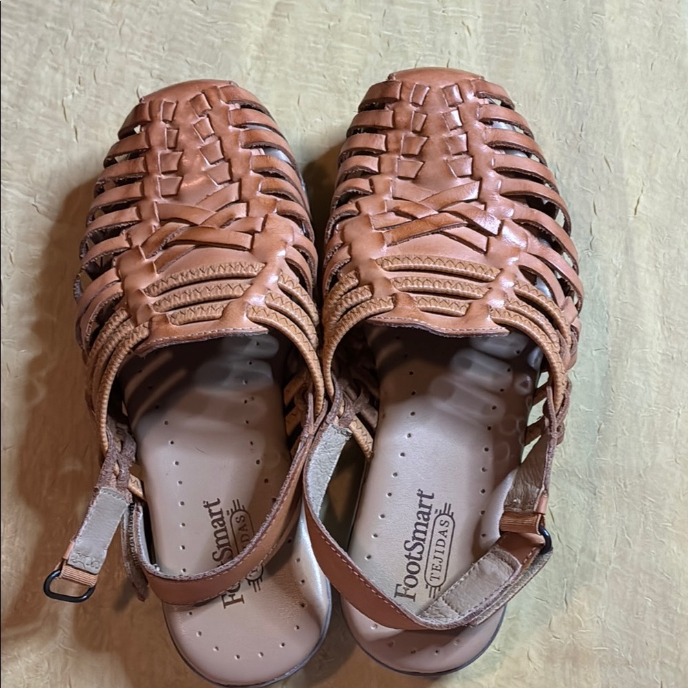 Women's Tan Sandals-Size 7WW